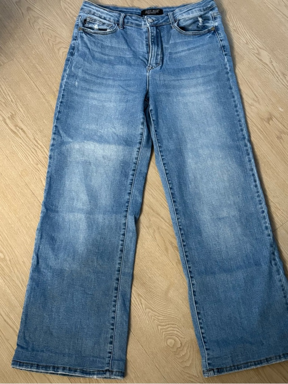 Judy Blue Light Blue Wide-Leg Jeans
